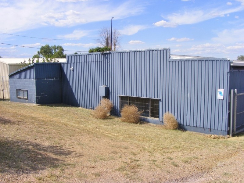 24 Farrar Rd, Gunnedah NSW 2380