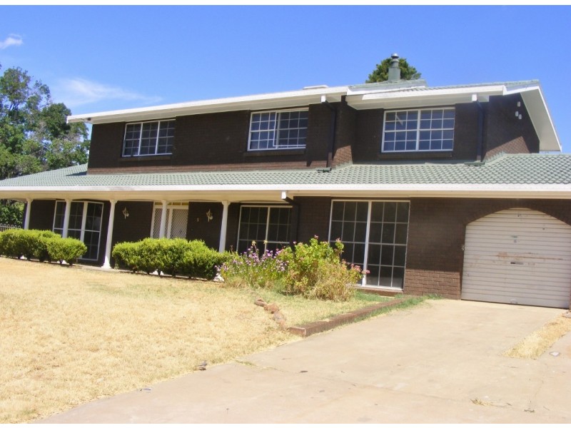 55 Lincoln St, Gunnedah NSW 2380