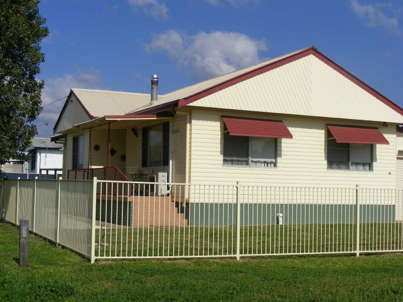 17 Wentworth Street, Gunnedah NSW 2380