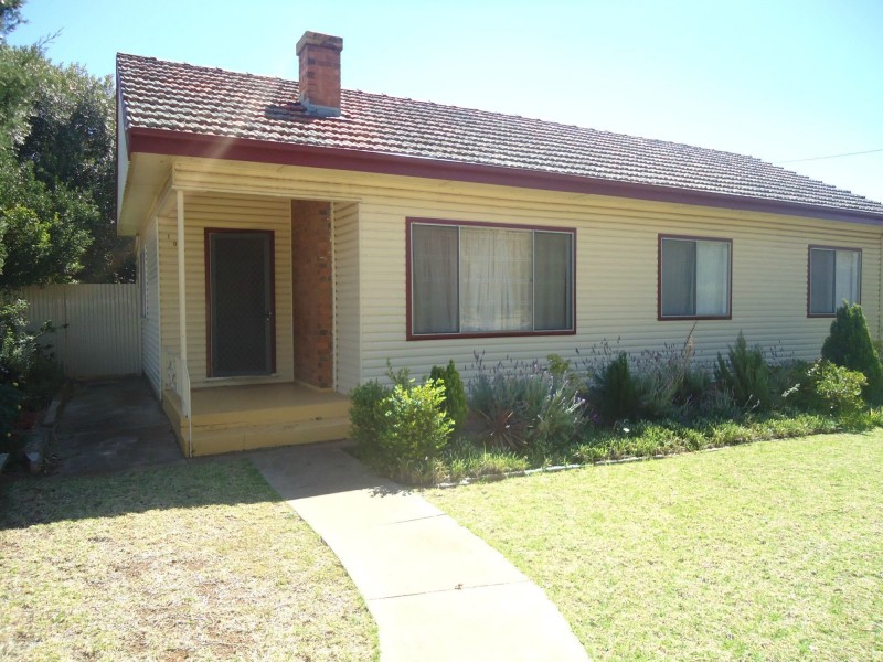 107 View St, Gunnedah NSW 2380