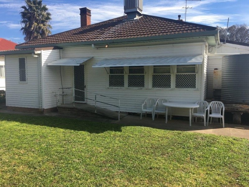 6 Rodney St, Gunnedah NSW 2380