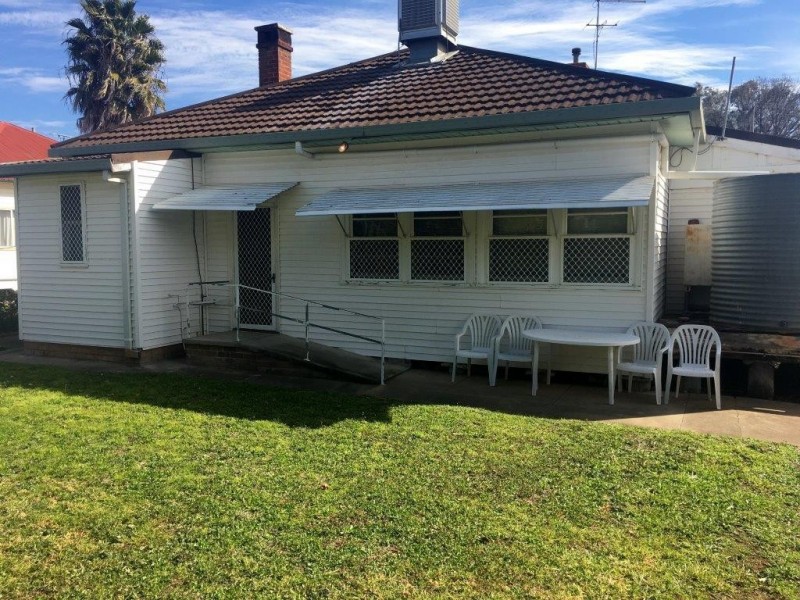 6 Rodney St, Gunnedah NSW 2380