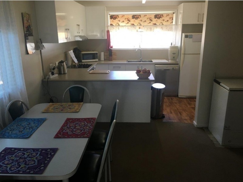 6 Jarmain Cl, Gunnedah NSW 2380