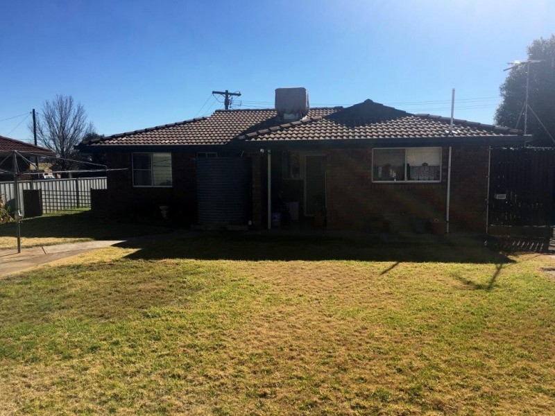 6 Jarmain Cl, Gunnedah NSW 2380