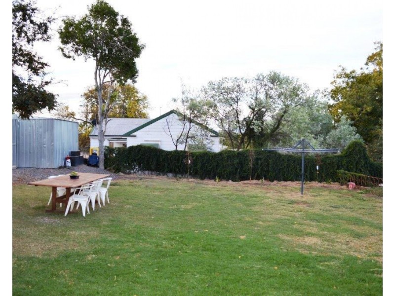 10 South St, Gunnedah NSW 2380