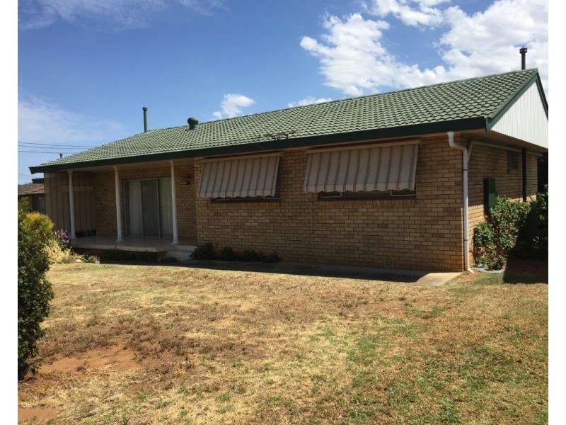 19 Hopedale Ave, Gunnedah NSW 2380