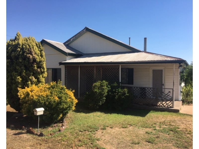 192 Bloomfield St, Gunnedah NSW 2380