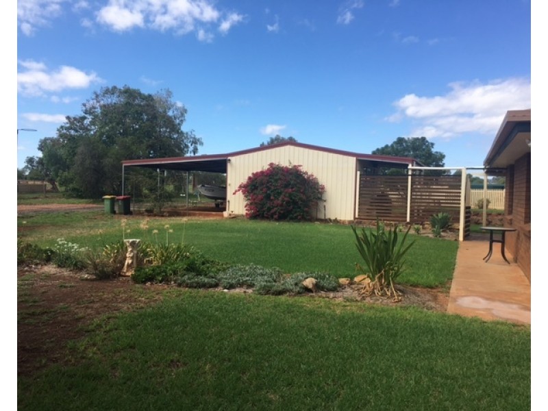 7 Galway Ave, Gunnedah NSW 2380
