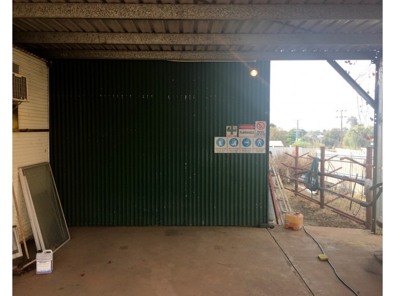 32 Farrer Road, Gunnedah NSW 2380