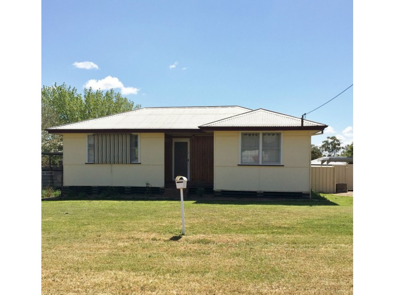 28 Marion Street, Gunnedah NSW 2380