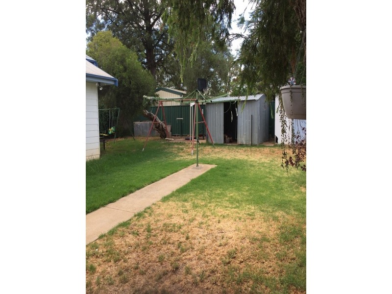 4 Stewart St, Gunnedah NSW 2380