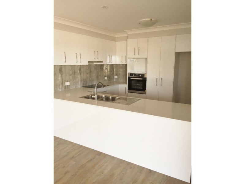 1/13 Boundary Road, Gunnedah NSW 2380