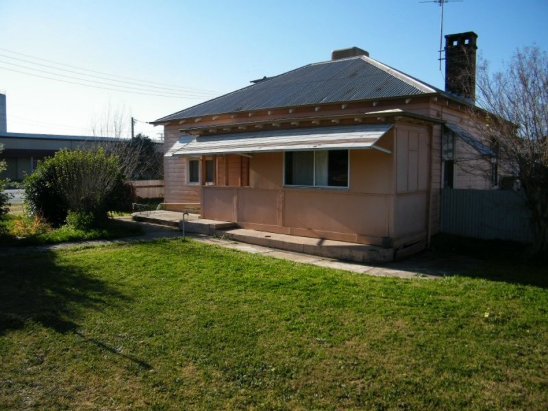 2 Railway Ave, Gunnedah NSW 2380