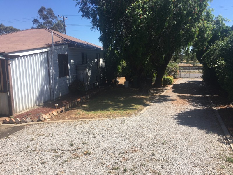 7 Ross Rd, Gunnedah NSW 2380