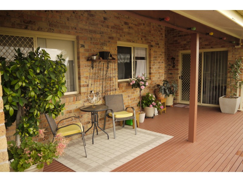 16 Kirkpatrick Cl, Gunnedah NSW 2380
