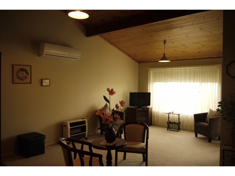 16 Kirkpatrick Cl, Gunnedah NSW 2380