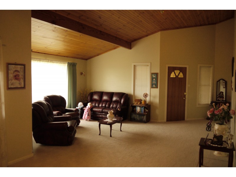 16 Kirkpatrick Cl, Gunnedah NSW 2380