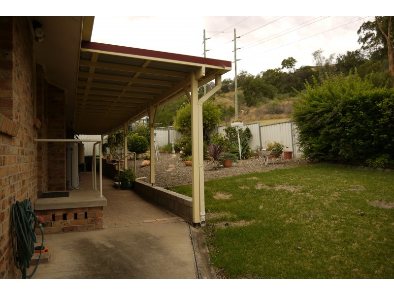 16 Kirkpatrick Cl, Gunnedah NSW 2380