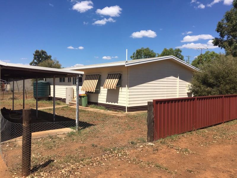 18-20 Pine St, Curlewis NSW 2381