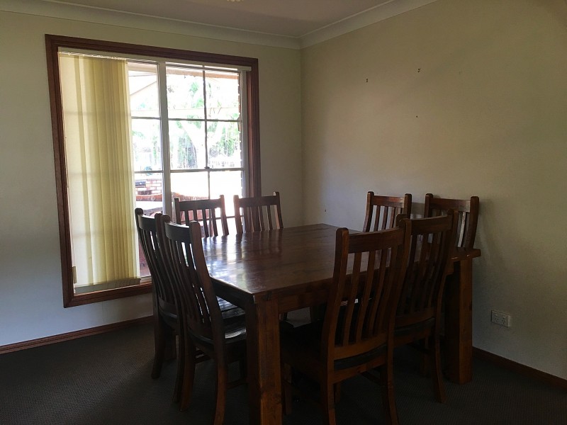 10 Jarmain Cl, Gunnedah NSW 2380