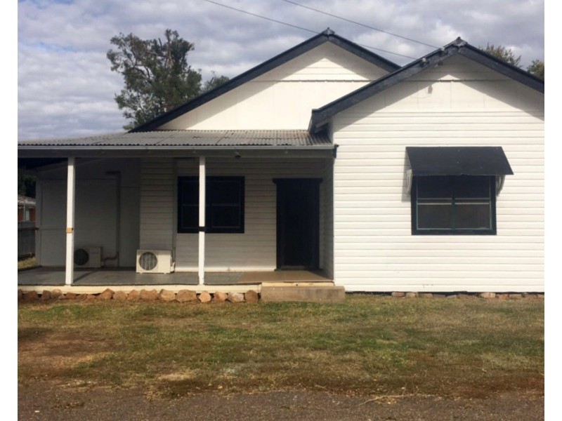 147 Little Conadilly Street, Gunnedah NSW 2380