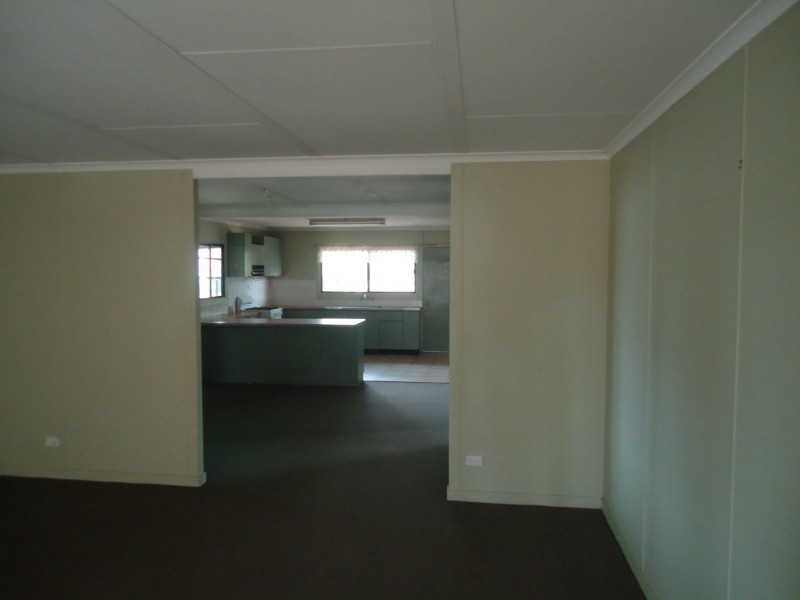 37 Lloyd Road, Gunnedah NSW 2380