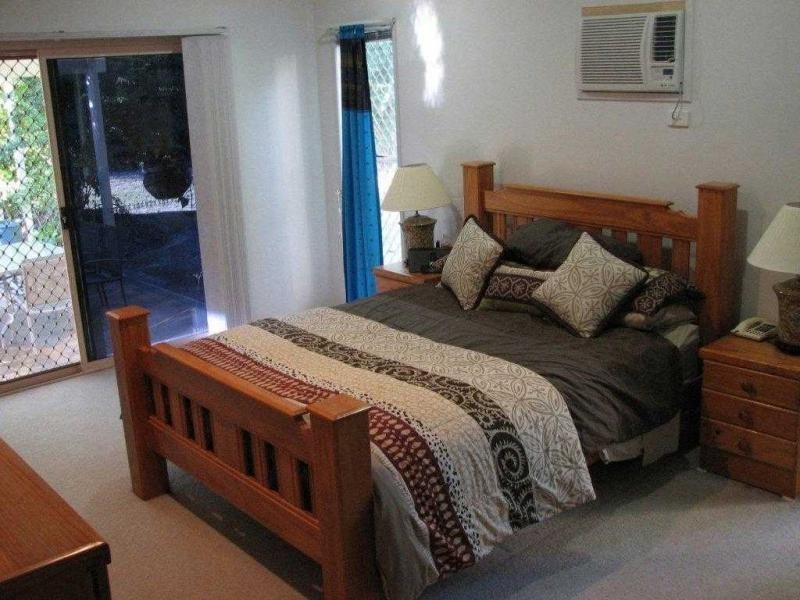 24 Currawong Road, Bundaberg QLD 4670