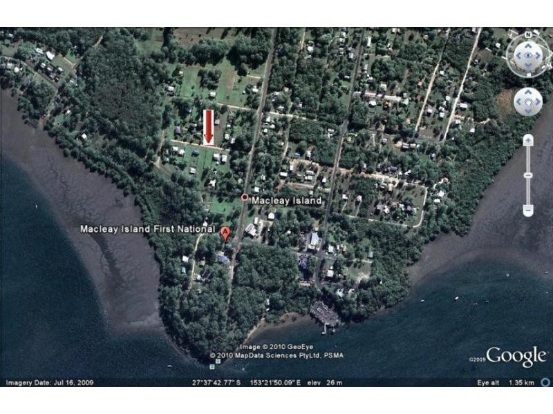 14 Eastbourne Terrace, Macleay Island QLD 4184