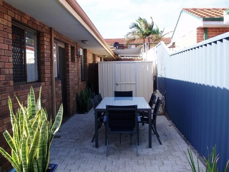 8/66 Tyler Street, Joondanna WA 6060