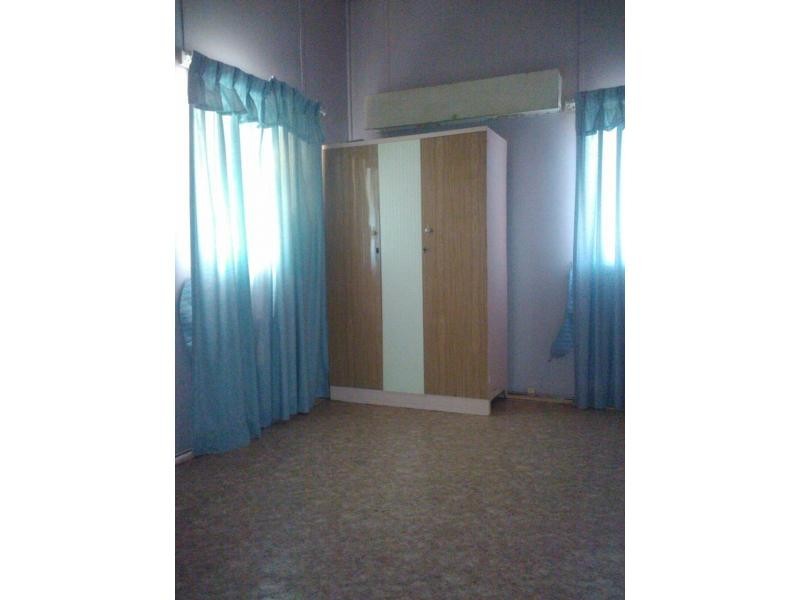 32 Porter Street, Tara QLD 4421