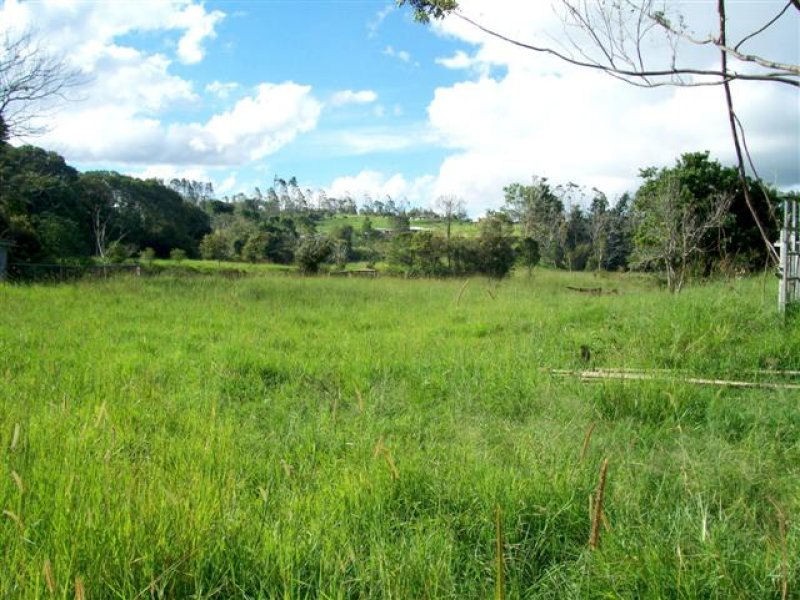 341 Lake Barrine Road, Malanda QLD 4885