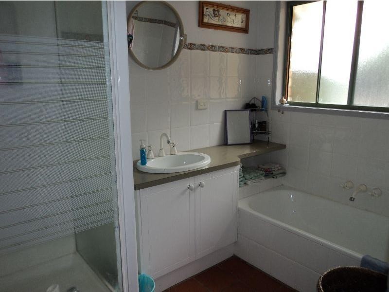 912 Mungar Road, Grahams Creek QLD 4650