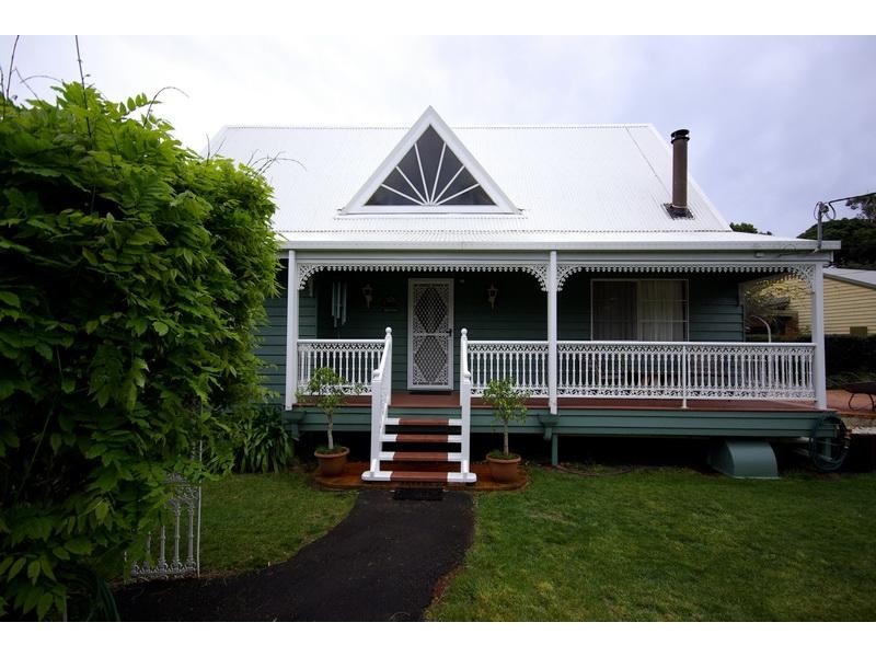 68 MACDONNELL Road, Eagle Heights QLD 4271