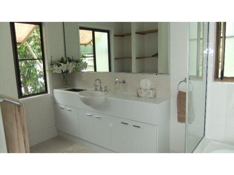 23 Douglas Track Road, Kamerunga QLD 4870