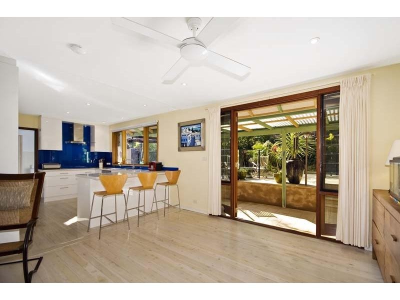 8 Bellara Avenue, North Narrabeen NSW 2101