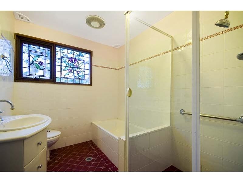 8 Bellara Avenue, North Narrabeen NSW 2101