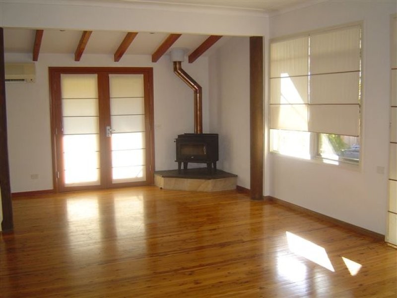 38 St Andrews Gate, Elanora Heights NSW 2101