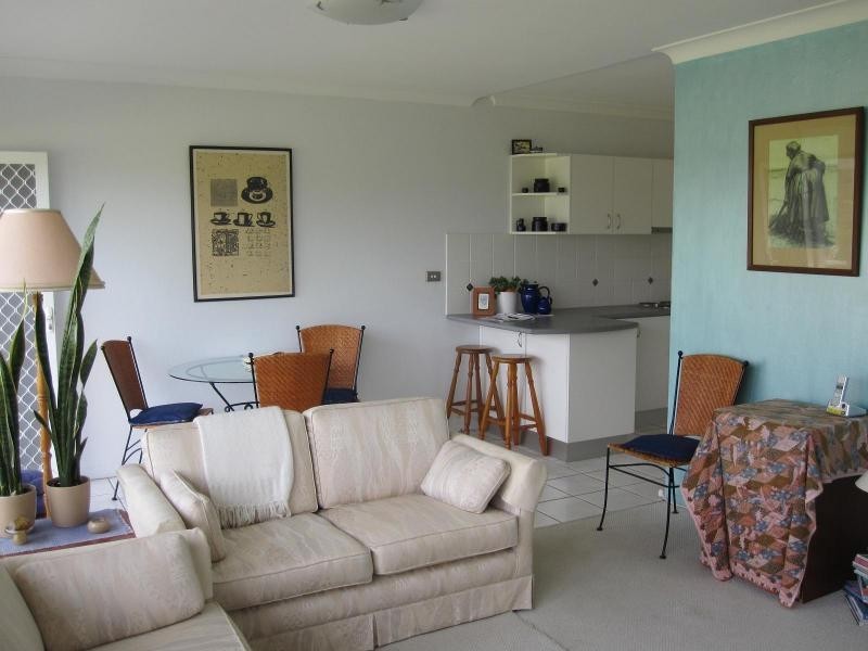 2/127 Queenscliff Road, Queenscliff NSW 2096