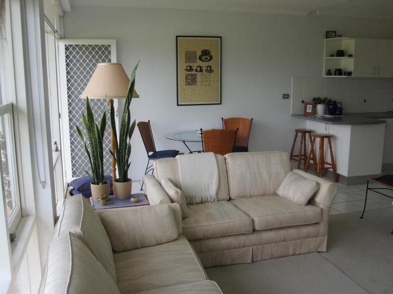 2/127 Queenscliff Road, Queenscliff NSW 2096