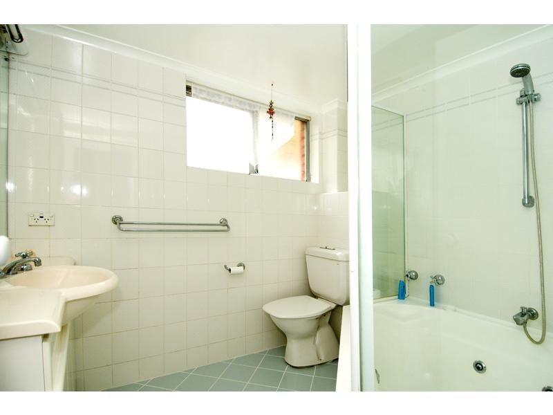 8/41-43 Campbell Parade, Manly Vale NSW 2093