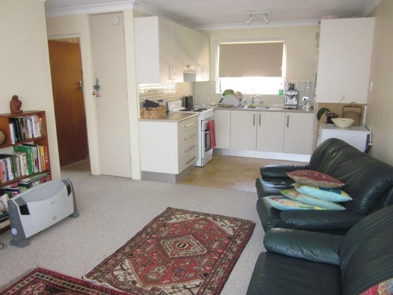 8/28 Wheeler Parade, Dee Why NSW 2099