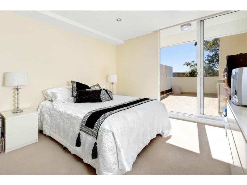 32/4-16 Kingsway, Dee Why NSW 2099