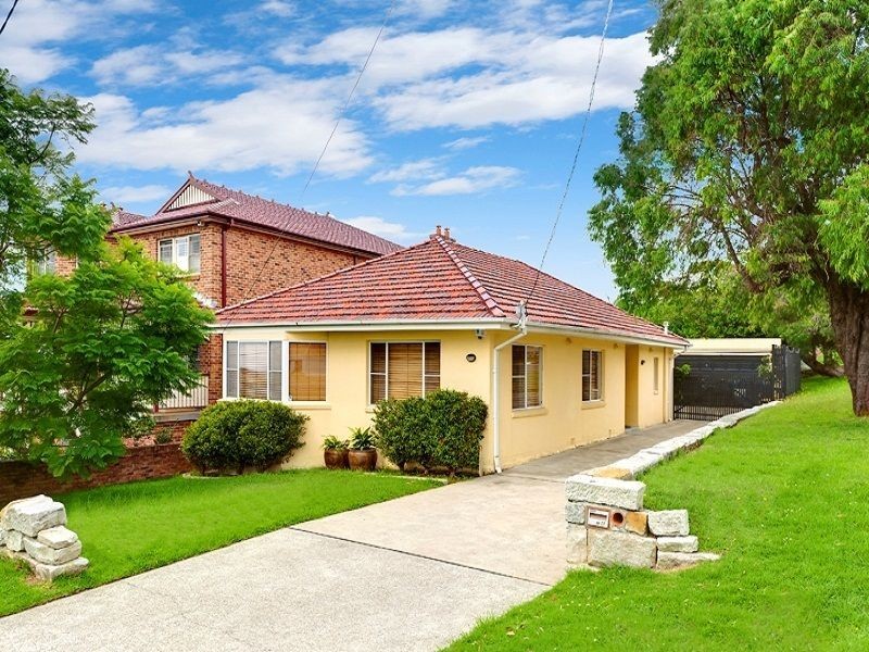 15 Oceana Street, Dee Why NSW 2099