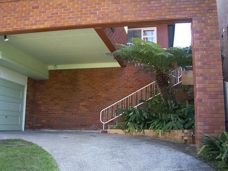 18 Delaigh Avenue, North Curl Curl NSW 2099