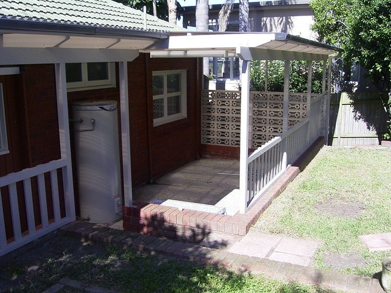 18 Delaigh Avenue, North Curl Curl NSW 2099