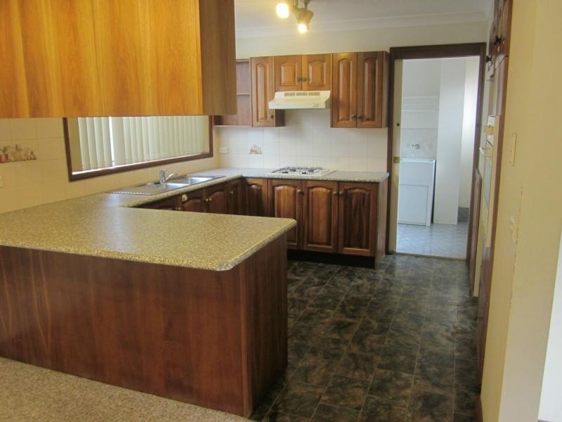 1/25 Hawkesbury Avenue, Dee Why NSW 2099