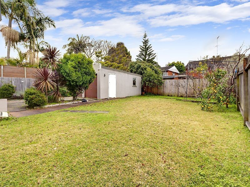 6 Tulich Avenue, Dee Why NSW 2099