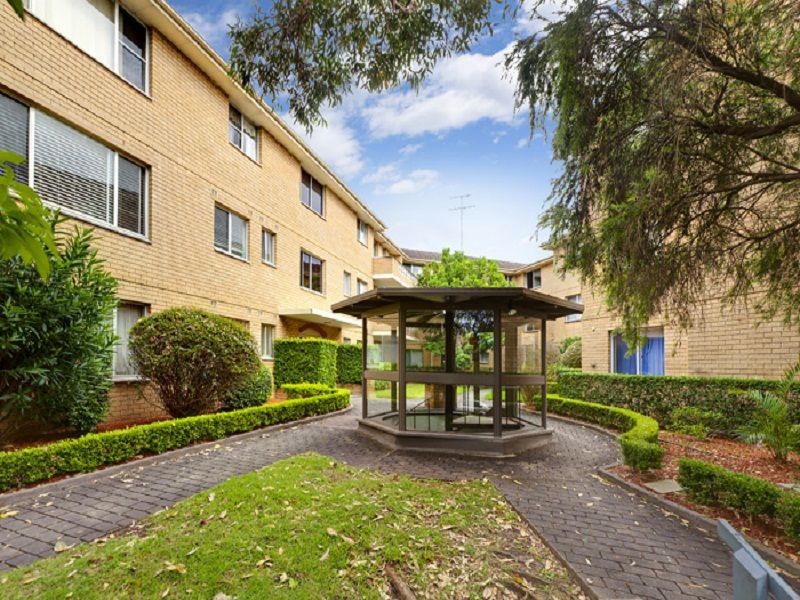 13/8 Westminster Avenue, Dee Why NSW 2099