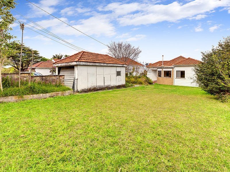 7 De Chair Road, Narraweena NSW 2099