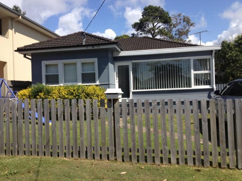 110 Alfred Street, Narraweena NSW 2099